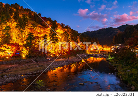 香嵐渓（秋） 120322331