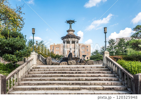 鶴舞公園噴水塔 120325948