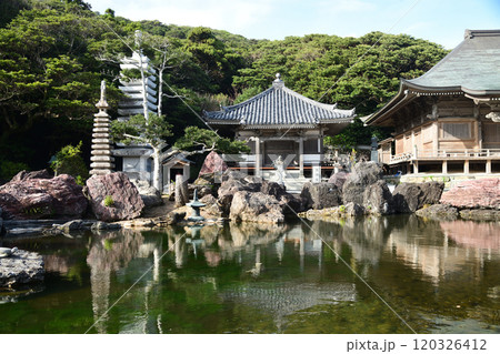 第38番札所 蹉跎山　補陀洛院　金剛福寺【高知県土佐清水市】 120326412