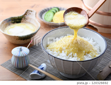 熱々のご飯で楽しむ とろろご飯　（ 味付けとろろ ） 120326692