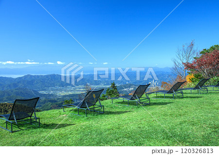 秋の蔵王百万人テラス 120326813