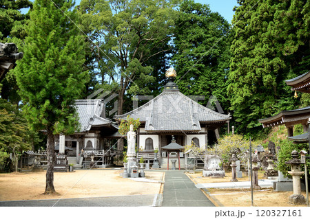 第42番札所 一カ山 毘盧舎那院 仏木寺(大師堂・本堂)【愛媛県宇和島市】 120327161