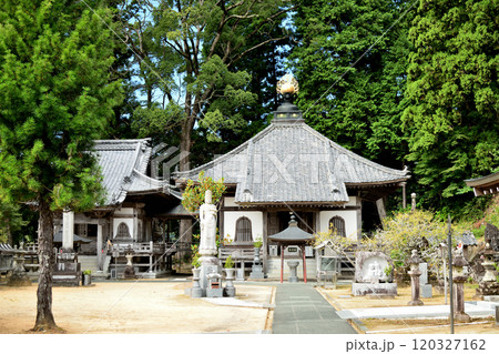 第42番札所 一カ山 毘盧舎那院 仏木寺(大師堂・本堂)【愛媛県宇和島市】 第42番札所 一カ山 毘盧舎那院 仏木寺(大師堂・本堂)【愛媛県宇和島市】 120327162