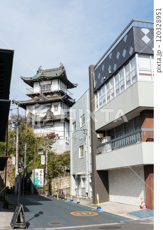 松島海岸周辺の景色 松島城 日本三景展望台 秋の空気 宮城県宮城郡松島町 松島海岸周辺の景色 松島城 日本三景展望台 秋の空気 宮城県宮城郡松島町 120328951