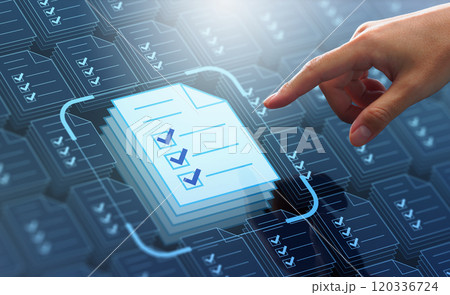 ドキュメントマネジメントにおけるビジネスコンプライアンスのイメージ。ドキュメントまたはファイルのアイ 120336724