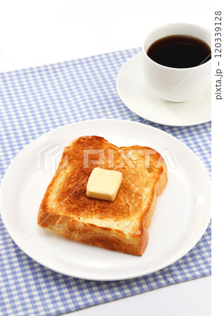 美味しそうなトースト 120339128