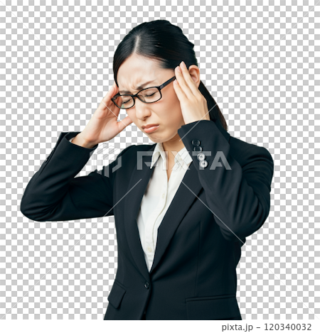 患有頭痛的年輕女商人 120340032