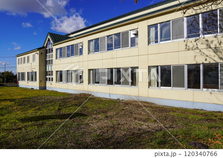 むかわ町立宮戸小学校（廃校） 120340766