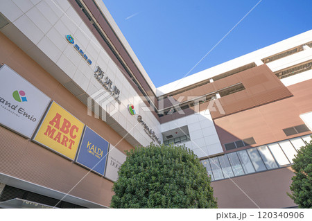 所沢駅 東口 120340906