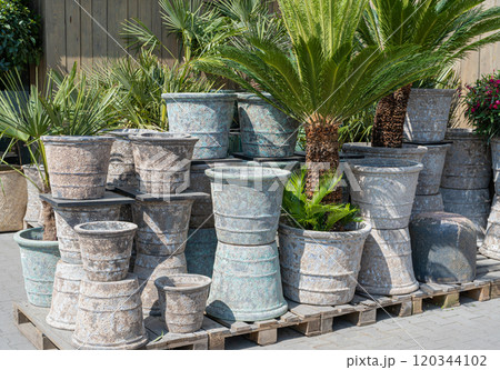 Color Flower Pots, New Ceramic Pottery, Various Clay Handicraft, Garden Vase, Decorative Flower Pots 120344102