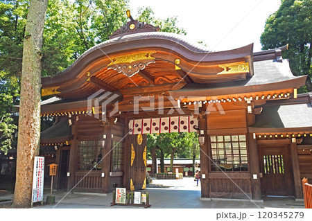 大國魂神社の随神門【東京都府中市】 120345279