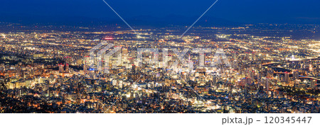 藻岩山展望台から見る札幌 藻岩山展望台から見る札幌 120345447