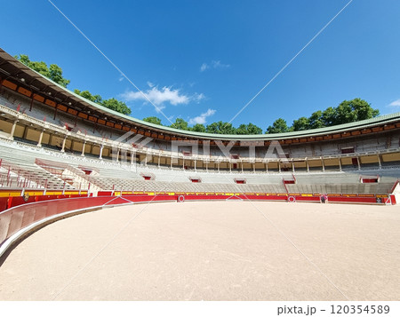 Plaza de Toros de Pamplona view, Pampeluna, Spain 120354589
