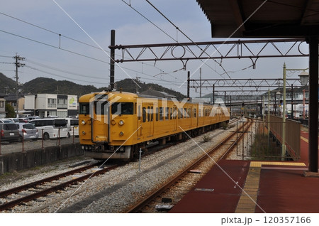JR西日本 宇野線 宇野駅 JR西日本 宇野線 宇野駅 120357166