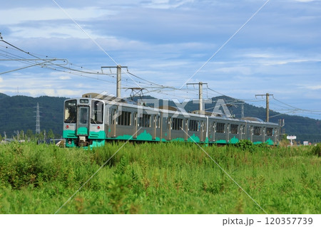 【えちごトキめき鉄道】ET127系(妙高はねうまライン:高田〜春日山) 【えちごトキめき鉄道】ET127系(妙高はねうまライン:高田〜春日山) 120357739