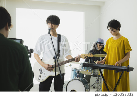バンド ライブ バンド ライブ 120358332