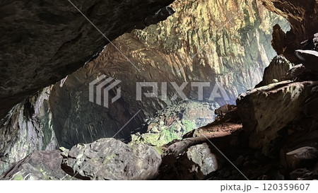 DEER Cave - Show cave tour at Gunung Mulu National Park DEER Cave - Show cave tour at Gunung Mulu National Park 120359607
