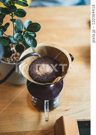 ドリップコーヒー ドリップコーヒー 120364418