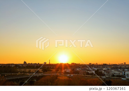 夕暮れの街並み 夕暮れの街並み 120367161