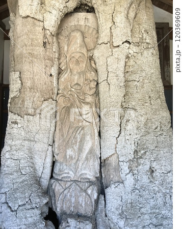 東光寺の木喰仏 東光寺の木喰仏 120369609