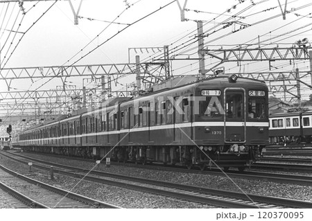 京急、旧1000形1375他の快特、金沢文庫ー金沢八景、1982年4月24日 京急、旧1000形1375他の快特、金沢文庫ー金沢八景、1982年4月24日 120370095