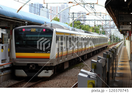［JN］南武線E233系電車（元青梅線・五日市線車両） 120370745