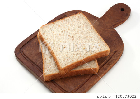 全粒粉の食パン 120373022