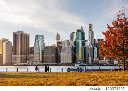 The New York Manhattan skyline during autumn sunset 120373605