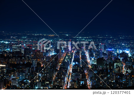 大倉山から夜景にジャンプ 大倉山から夜景にジャンプ 120377401