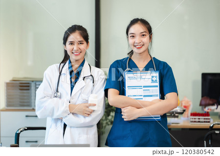 Successful medical team , Professional, confident, and supportive collaboration for healthcare wellness. 120380542