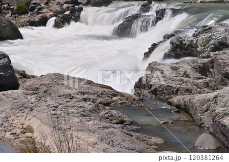 闘龍灘の流れ 闘龍灘の流れ 120381264