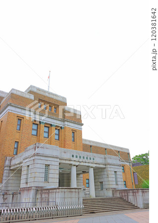 東京都台東区、国立科学博物館の風景 120381642