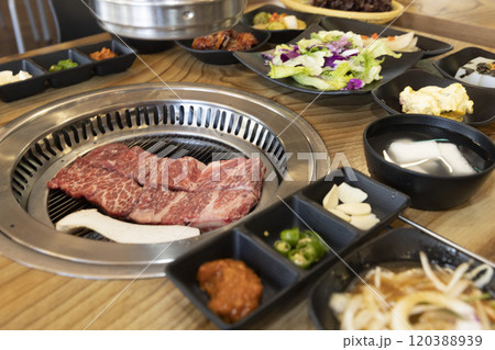Korean bbq. Grilled beef ribs Korean bbq. Grilled beef ribs 120388939