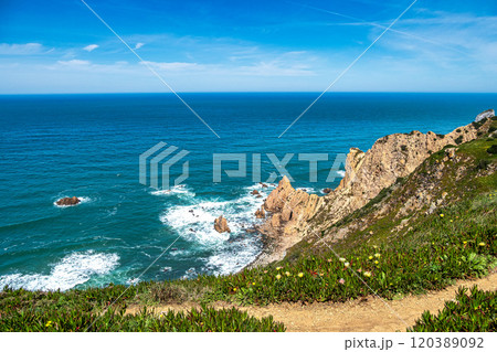 Praia Da Ursa, Ursa Beach near Cabo Da Roca on Atlantic coast, Sintra, Portugal 120389092