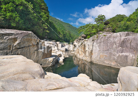 【寝覚の床】 長野県木曽郡上松町上松 120392925