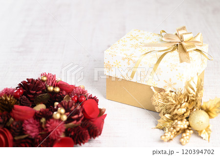 クリスマスイメージ(プレゼント) クリスマスイメージ(プレゼント) 120394702