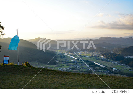 伐株山から見る玖珠町  120396460