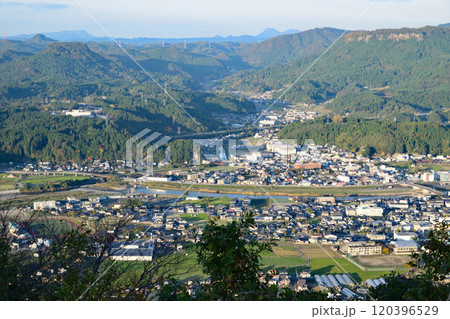 伐株山から見る玖珠町  120396529