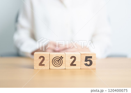 2025 year block with dartboard icon. Goal, Target, Resolution, strategy, plan, Action, mission, motivation, and New Year start concepts 120400075