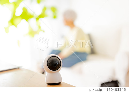 家族　見守りカメラ 120403346