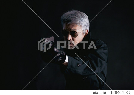 刑事　殺し屋　探偵　工作員　イメージ 120404107