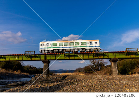 静岡県掛川市本郷　天竜浜名湖鉄道と沿線の風景 120405100