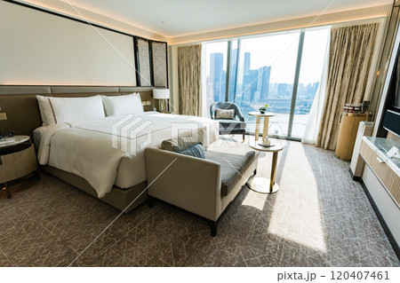 シンガポールのマリーナベイサンズホテルの客室 120407461