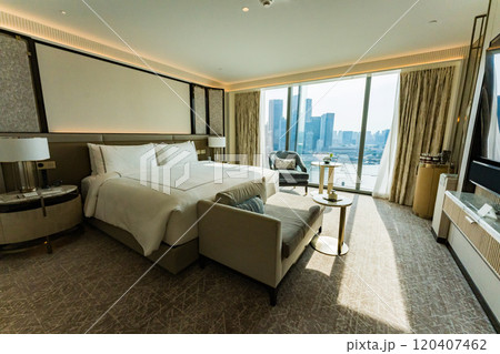 シンガポールのマリーナベイサンズホテルの客室 120407462