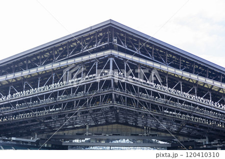 エスコンフィールド北海道の開閉屋根 エスコンフィールド北海道の開閉屋根 120410310