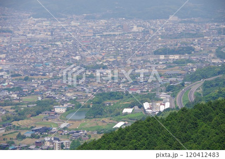愛媛県四国中央市　具定展望台から川之江方面を望む 120412483
