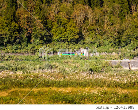 10月の風景～只見線の旅～ 120413999
