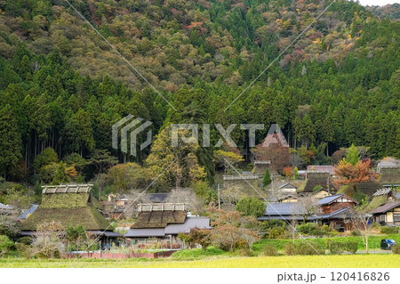 美山 かやぶきの里 秋景色 美山 かやぶきの里 秋景色 120416826