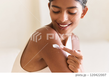 Beauty Routine With Cream For Radiant Skin Care And Happiness 120422007
