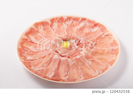 （国内産）豚肩ロースしゃぶしゃぶ用 120432538